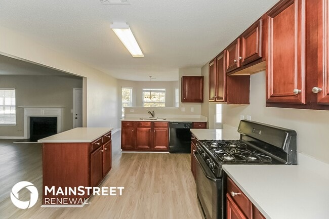 Building Photo - 4325 Holliday Rd