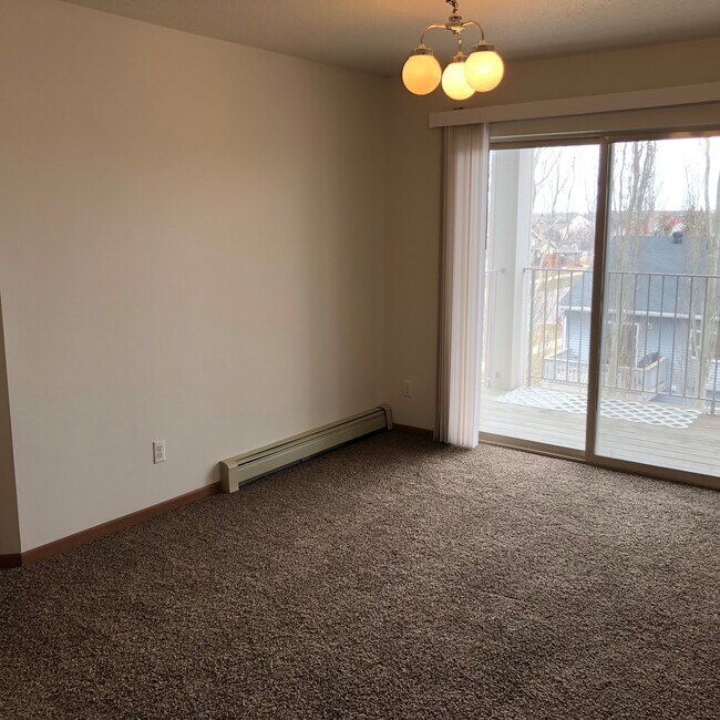 Sandstone Apartments Fargo, ND