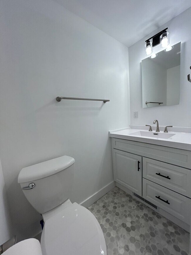Foto del edificio - 307 N Sycamore St