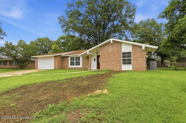 Building Photo - 3626 Wilcox Dr