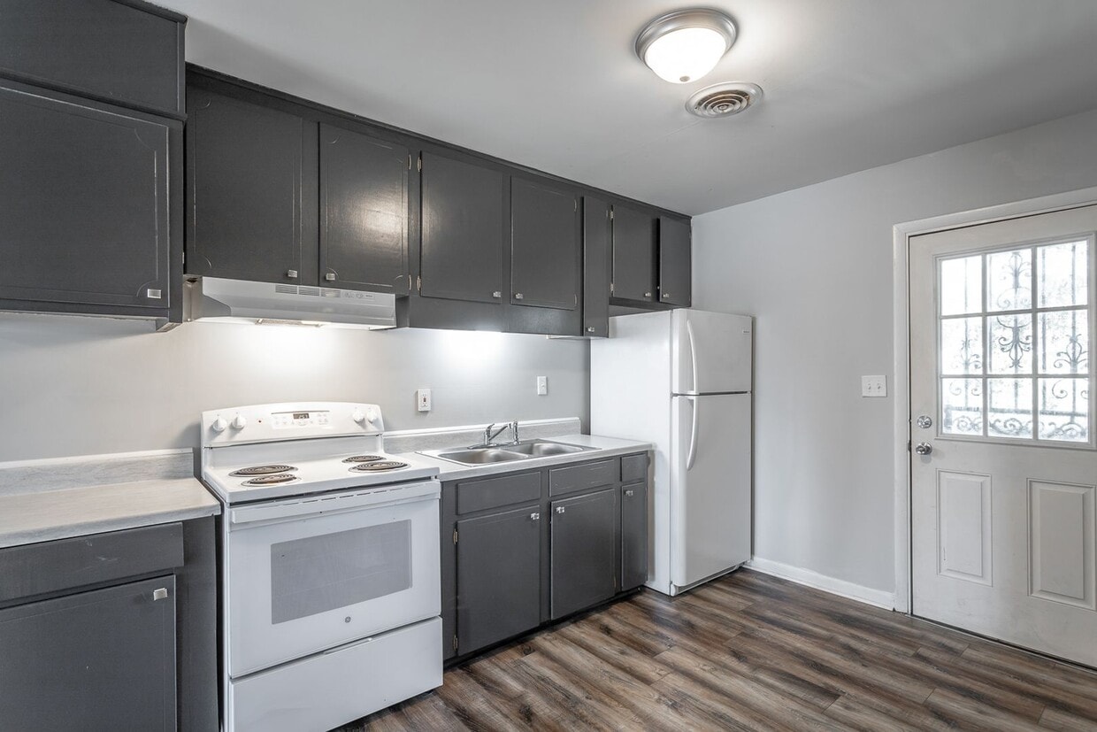 Photo - 4711 Murray Lake Ln