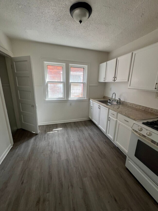 Foto del edificio - 14893 Prest St