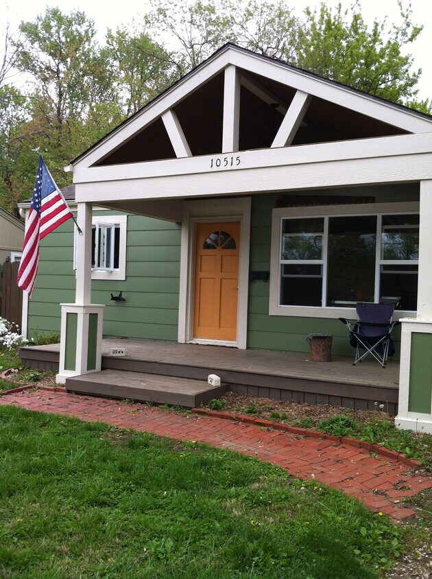 10515 W 56th St, Shawnee, KS 66203 House Rental in Shawnee, KS