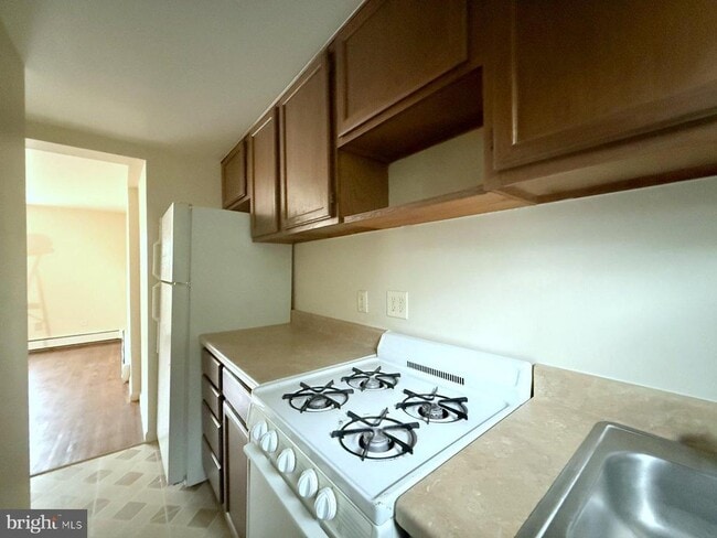 Foto del edificio - 1100 Grant Ave