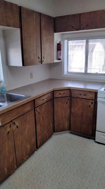 Primary Photo - 205 W 35th St