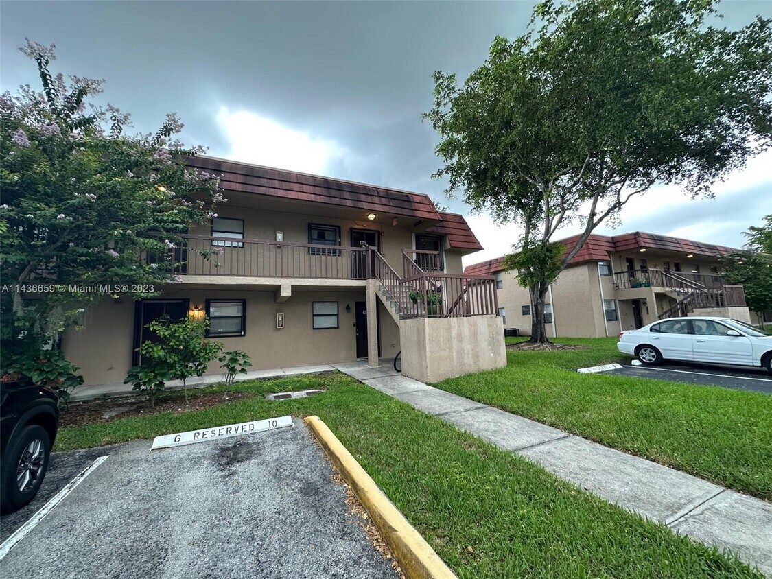 14873 SW 104th St Unit 6205, Miami, FL 33196 Condo for Rent in Miami