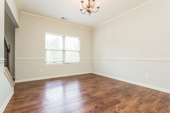 Foto del edificio - 441 Chandler Bluff Ct SE