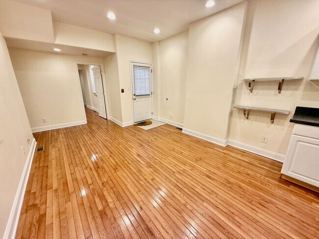 Foto del edificio - 2205 Fitzwater St