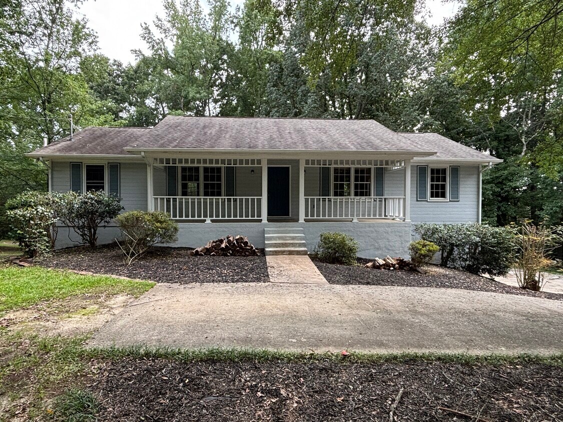 Foto principal - 705 Alcovy Forest Dr