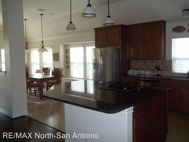 Foto del edificio - 4 br, 3 bath House - 3602 Galveston Trail