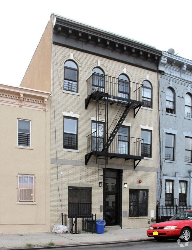 215 Buffalo Ave, Brooklyn, NY 11213 Apartments in Brooklyn, NY