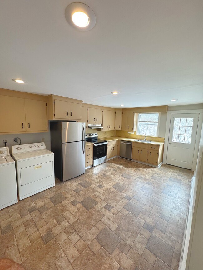 Cocina - 13 Moseley Ave