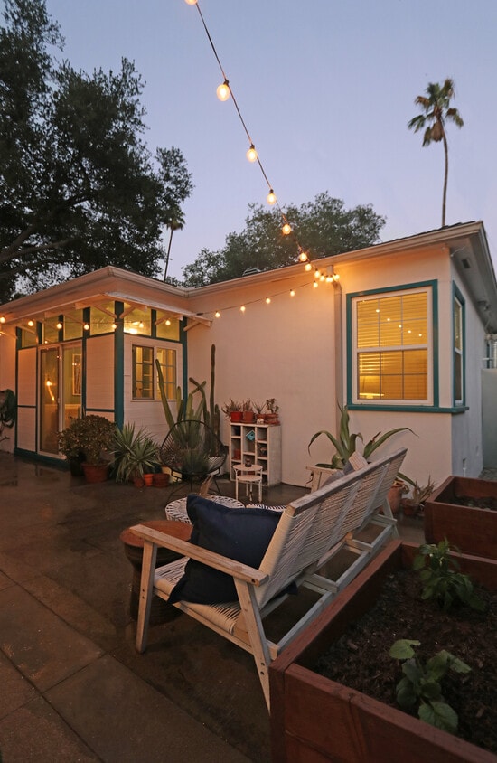 Primary Photo - 329 N Avenue 66