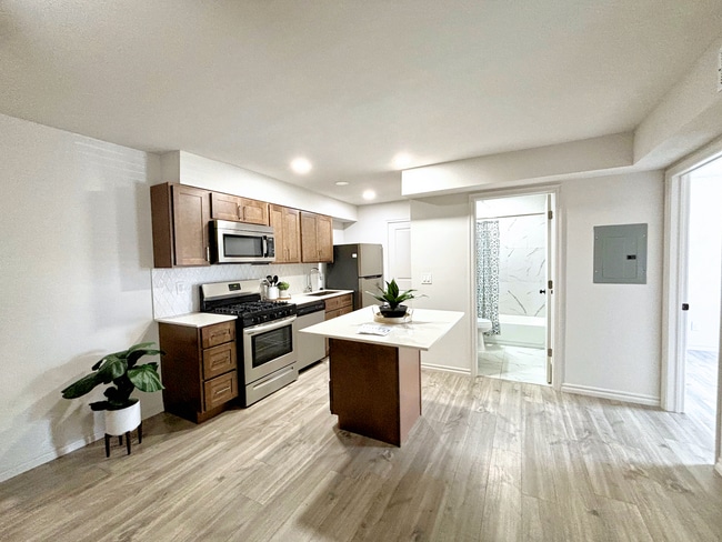 Interior Photo - Legacy @64th