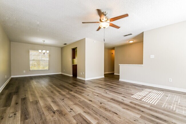 Foto del edificio - 510 Oak Creek Dr
