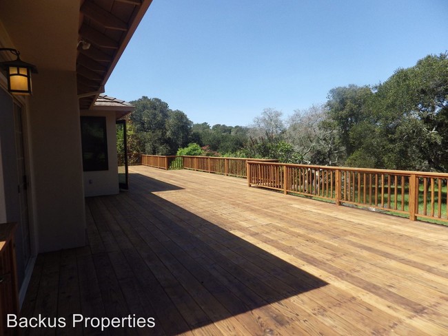 Building Photo - 25303 Camino De Chamisal