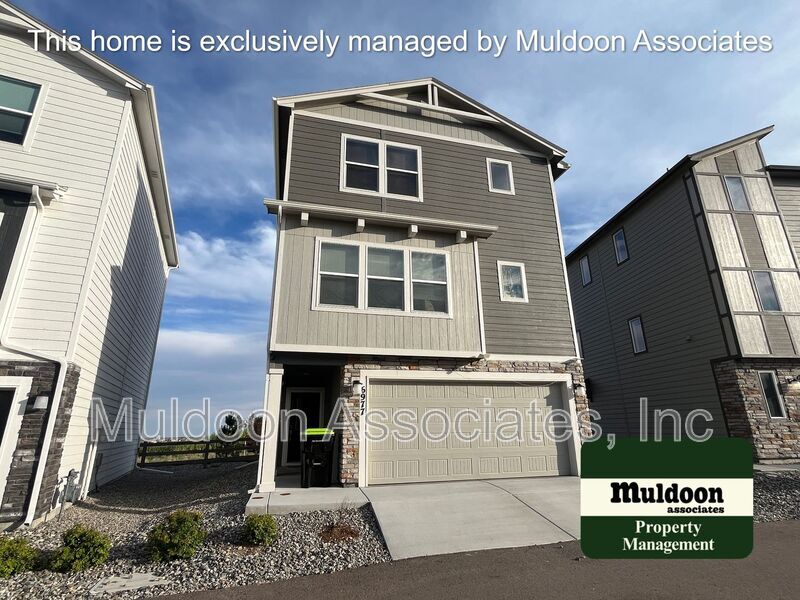 Building Photo - 6977 Tacarcuna Wood Grv