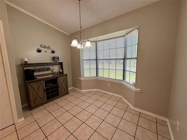 Foto del edificio - 1525 Lavendale Ln