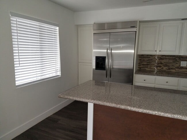 Photo - 1500 W Rio Salado Pkwy  #39 Townhome