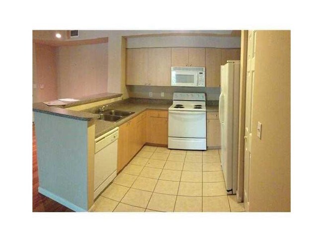 Foto del edificio - 7940 N Nob Hill Rd