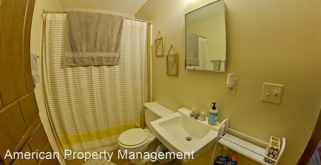 Building Photo - 2 br, 1 bath House - 953 Mission Ave