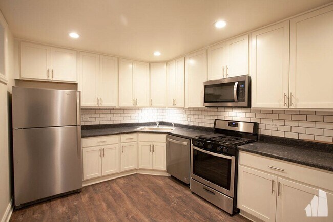 Foto del edificio - 4506 N Sheridan Rd