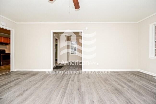 Foto del edificio - 1103 Cypress Dr