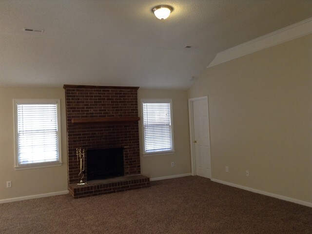 Foto del edificio - 14319 Darius Kay Court