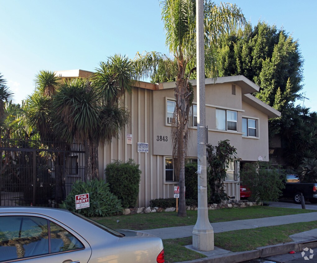 3843 - 3849 Gibraltar, ¡alejado - 3843-3849 Gibraltar Ave