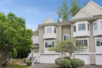 Building Photo - 787 Fairfield Cir
