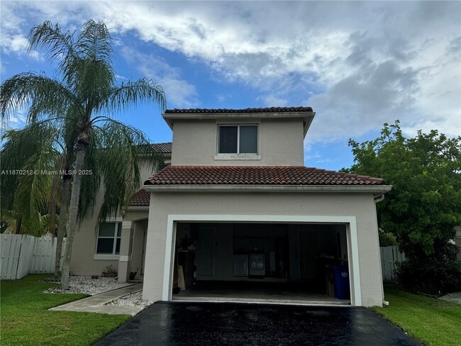 Foto del edificio - 784 Chimney Rock Rd