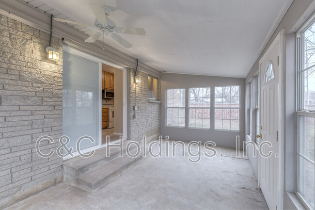 Building Photo - 12648 E 27th St S