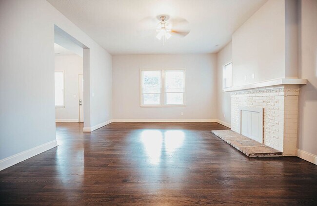 Foto del edificio - Stunning single family home near MSU campu...
