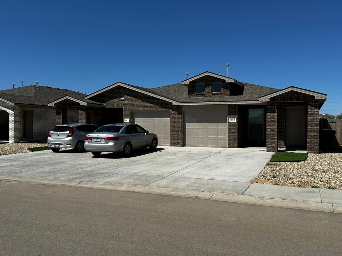 Foto principal - 3408 Tiffin Ave