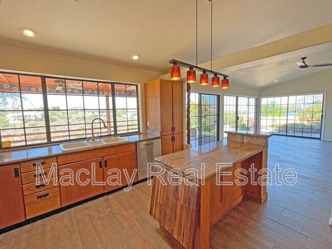 Foto del edificio - 16146 E Trevino Dr