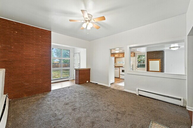 Foto del edificio - 5631 W 16th Ave