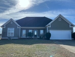 Building Photo - 411 Monarchos Ln