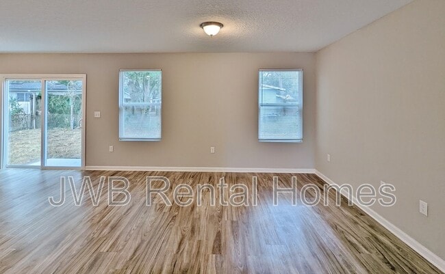 Building Photo - 3250 El Morro Dr E