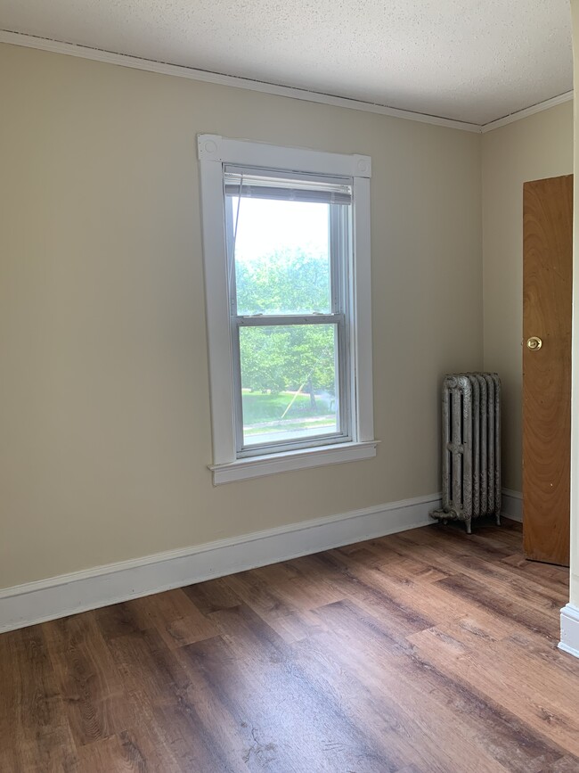 Foto del edificio - 1038 Blue Hills Ave