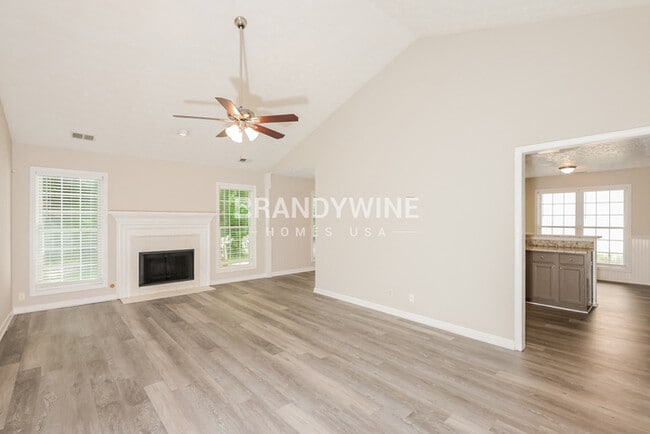 Building Photo - 270 Allatoona Rd