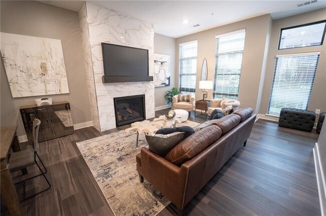 Foto del edificio - 1052 Fraser St