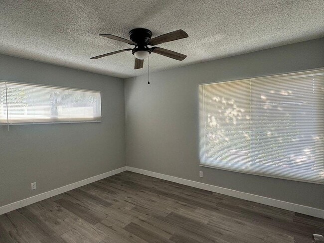 Interior Photo - 6434 Shirley Ave