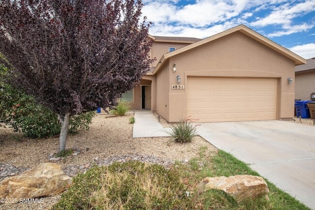 Building Photo - 4851 Villeta Ave