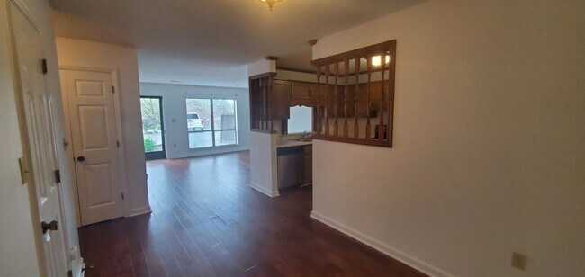 Foto del edificio - Maryville 37803 - 2 bedroom, 2 bath condo ...