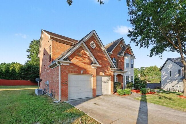 Foto del edificio - Well Maintained 4BR/2.5BA Home Near Camp Creek Pkwy!