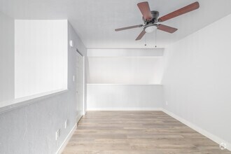 1BR, 1BA - 750SF - Bedroom - Treebecka Park