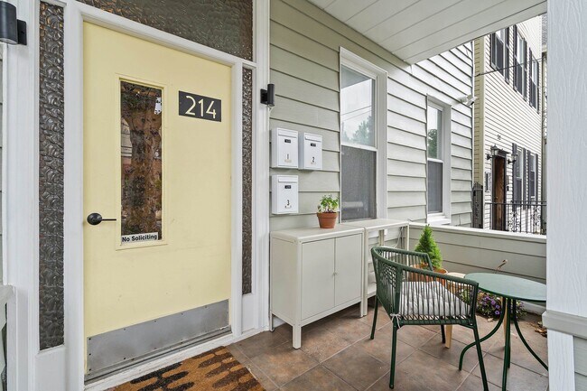 Foto del edificio - 214 Dodd St