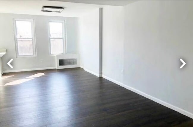 Building Photo - 269 Kingston Ave