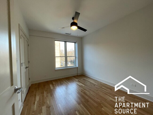 Foto del edificio - 2740 N Spaulding Ave