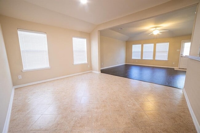 Building Photo - 8314 Durham Canyon Ln